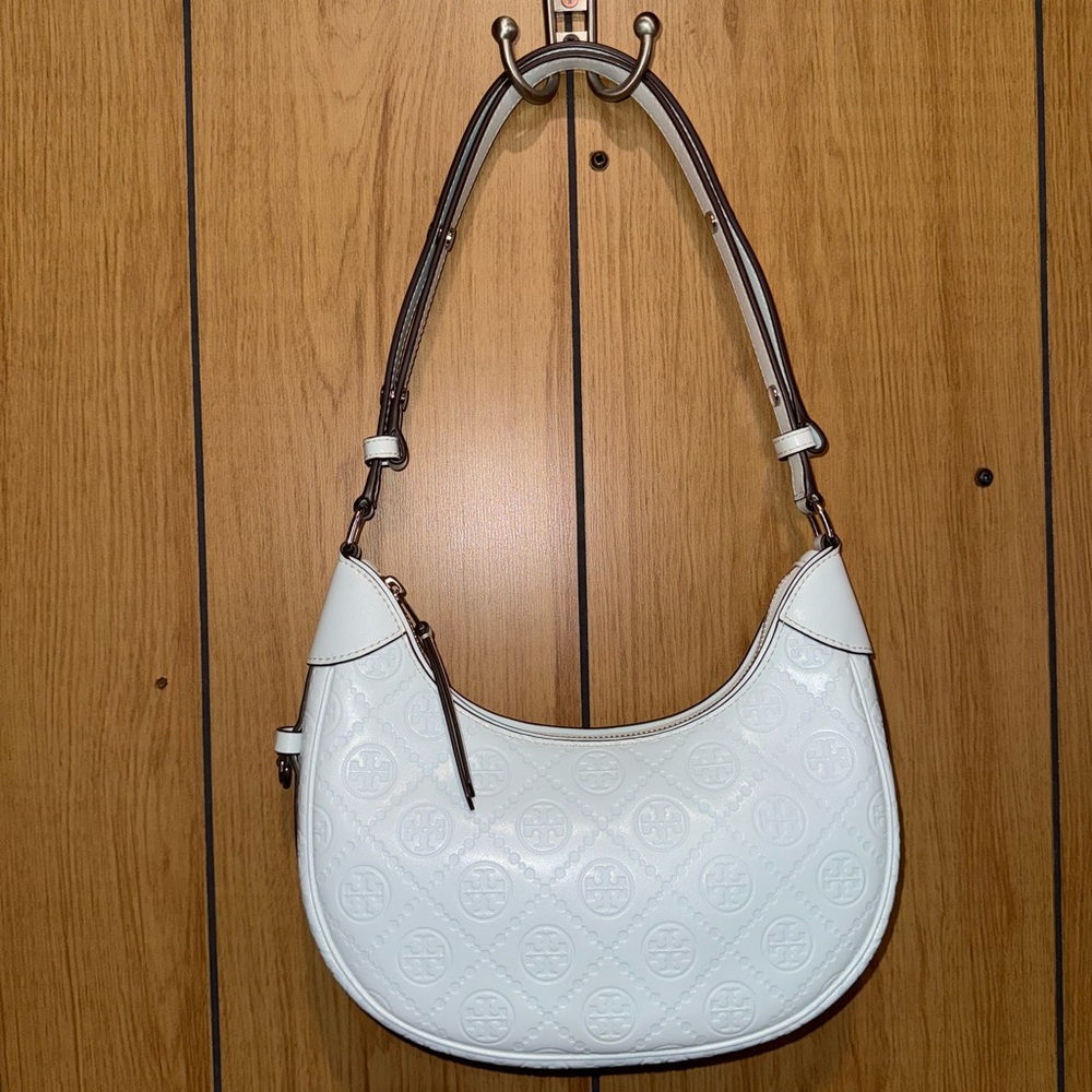 [SOLD] Tory Burch Crescent Shoulder Bag - Ice Blue